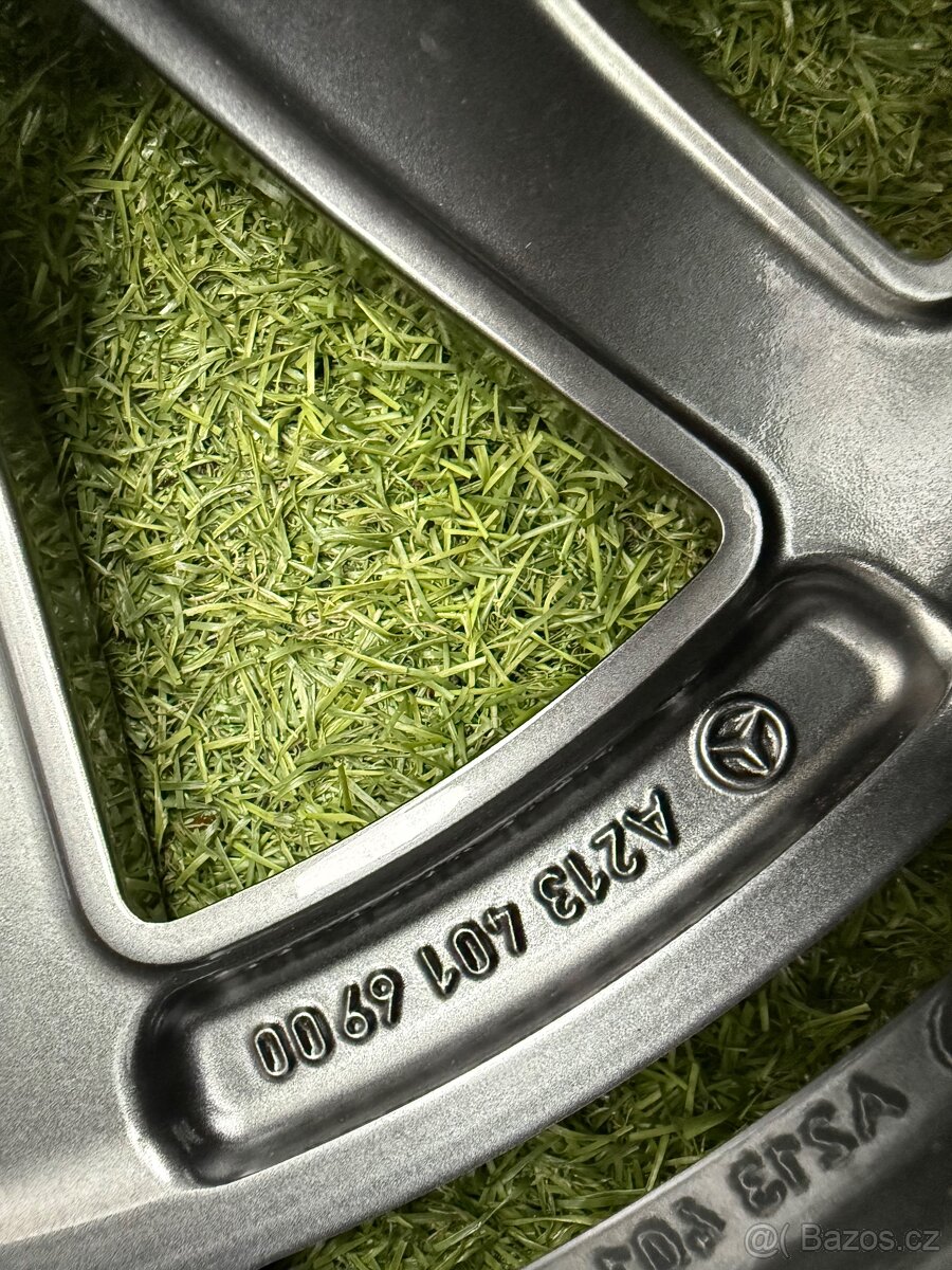 Mercedes E63 AMG W213 - ZÁNOVNÍ ZIMNÍ SADA R19 ORIGINÁL - 13