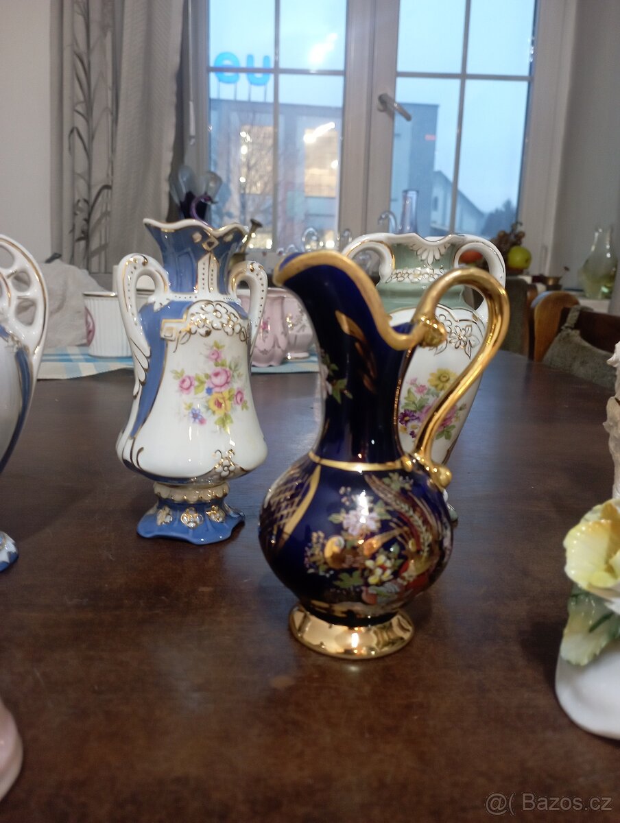 Vázičky, porcelánové sošky... - 13