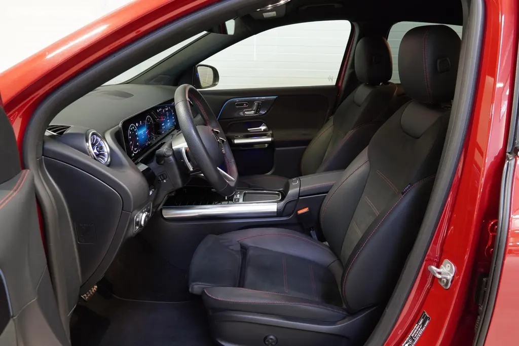 Mercedes-Benz GLA, 200D,AMG,DPH,Paměť.sedadla - 13