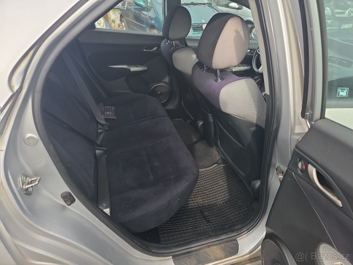 Honda Civic 2.2 diesel - 13