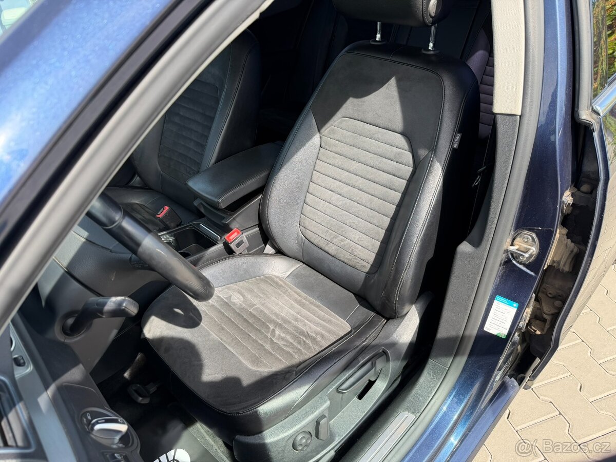 Volkswagen Passat Variant 2.0 TDI BMT Highline - 13