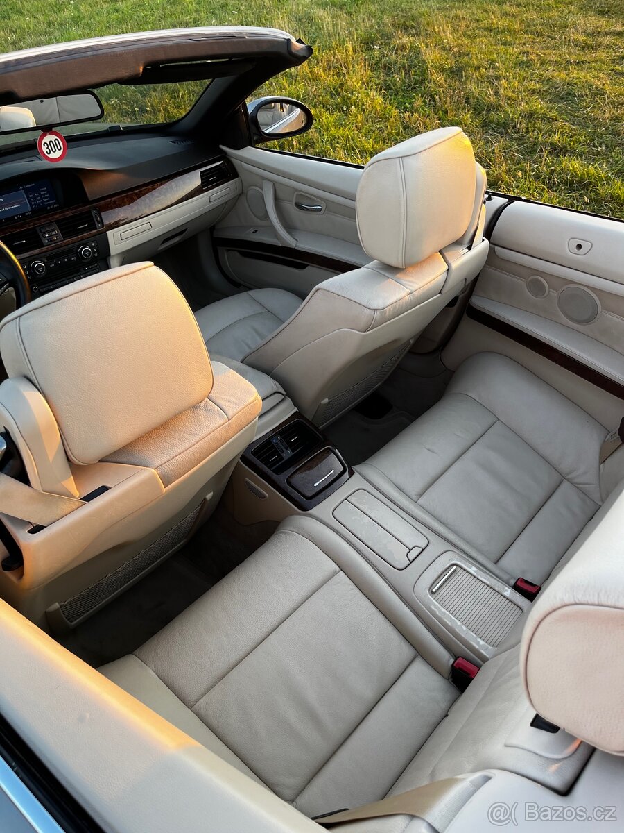BMW e93 330d - 13