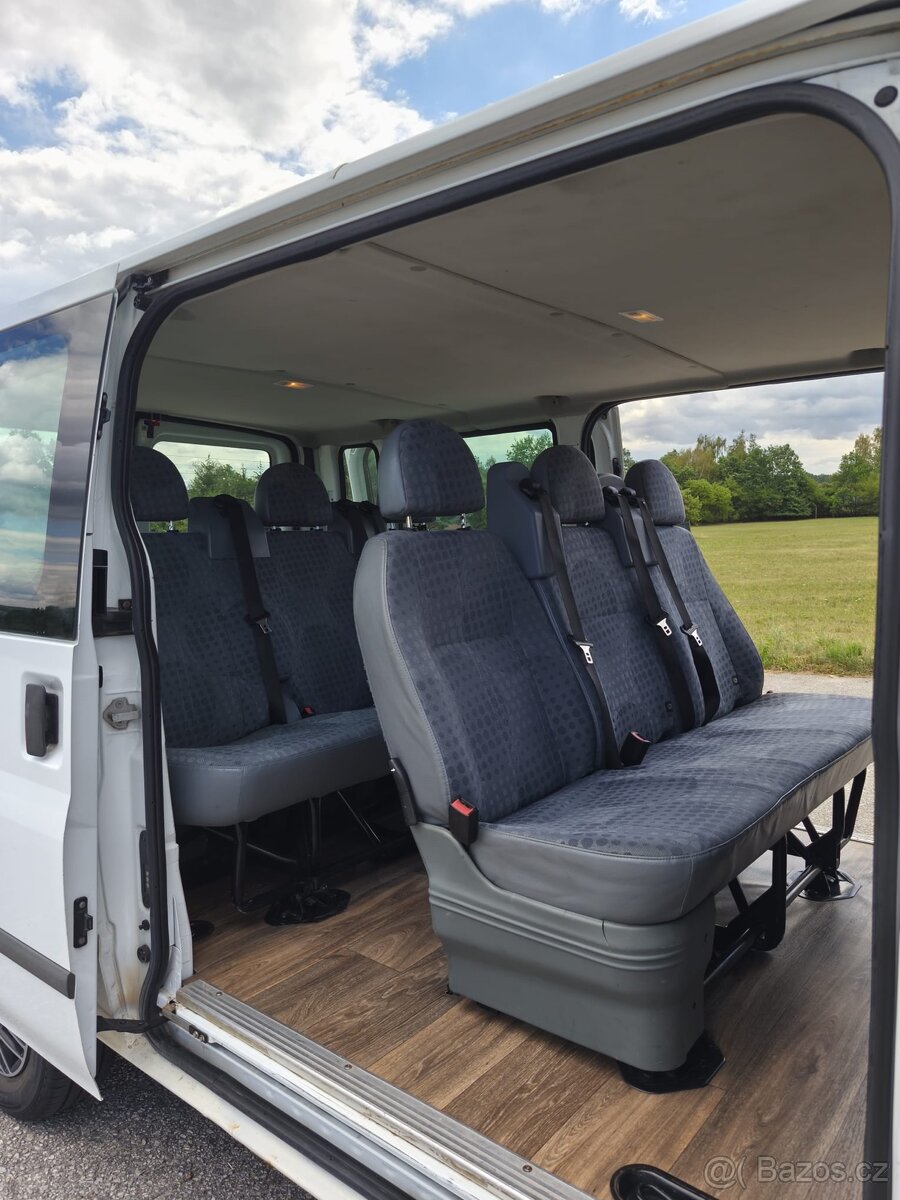 Prodám Ford Transit 300M 9 míst - 13
