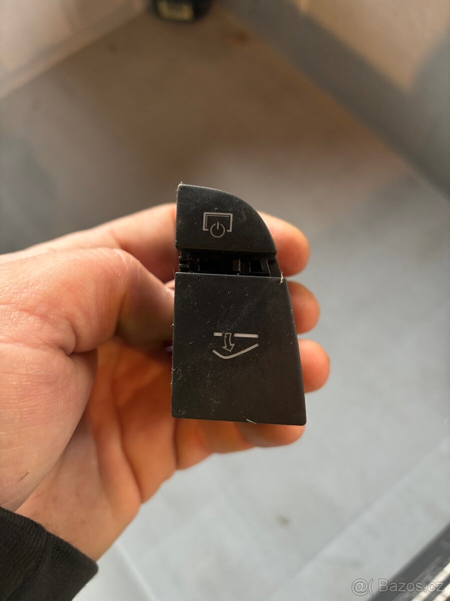 Náhradní díly A6 4F - 13