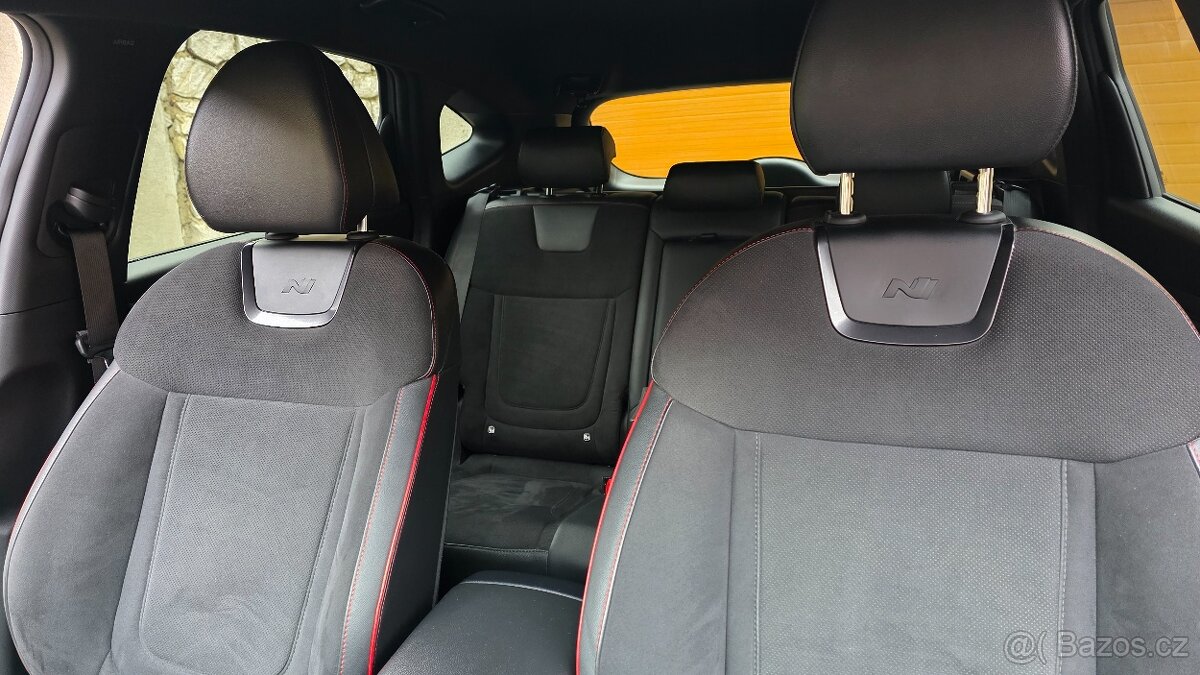 Tucson Nline s černou střechou - 13