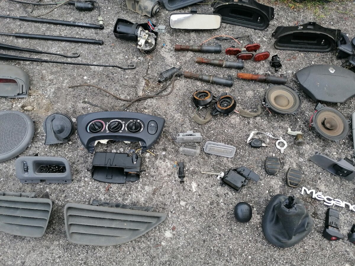 Renault Megane 1.4 1. genarace díly - 13