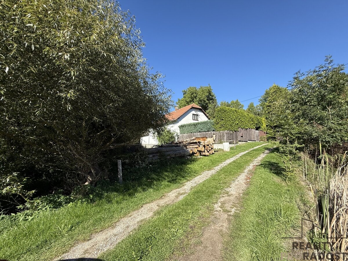 Prodej pozemku Nechvalice - 13