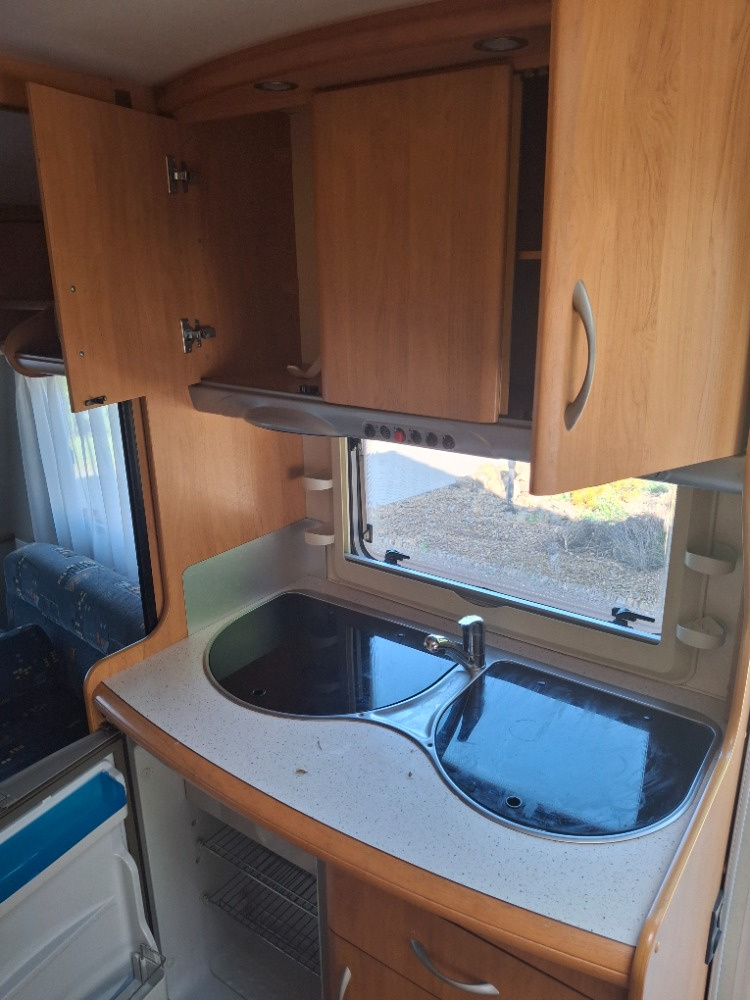 karavan Hobby 30 - 13