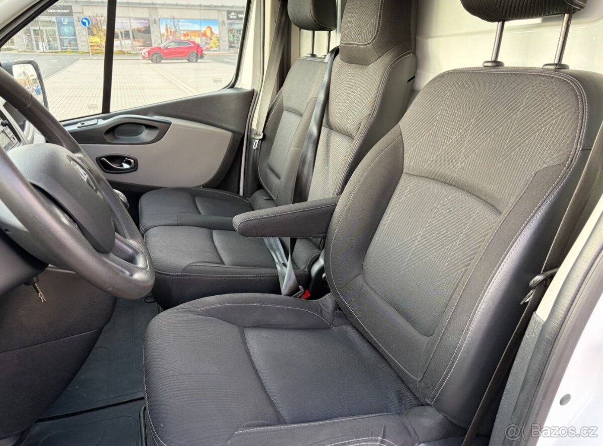 Renault Trafic 1.6 DCi 1.maj. koup. ČR DPH - 13