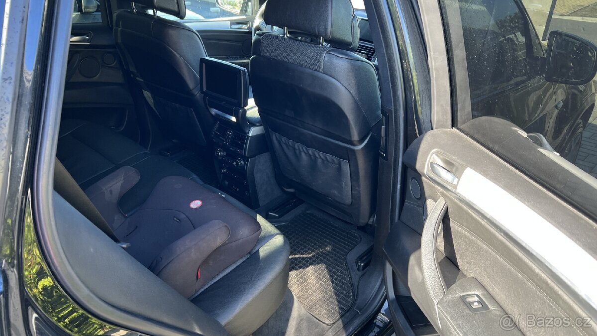 BMW X5 E70 4.8 V8 261KW prodám vyměním - 13