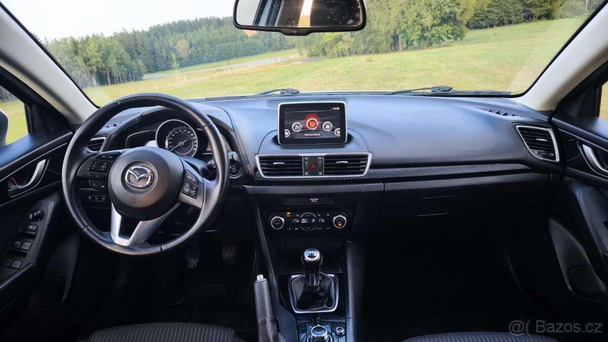 Mazda 3 - 13