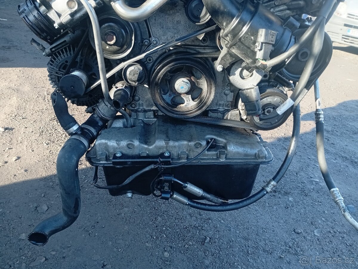 MERCEDES ML W164, R V251, GL X164 3,0CDI MOTOR - 13