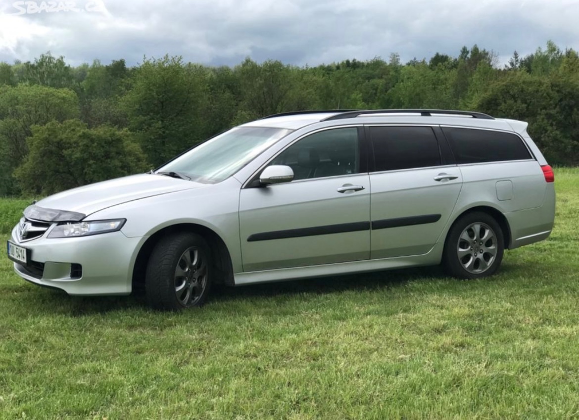 Prodám Hondu Accord Tourer 7G facelift - 13
