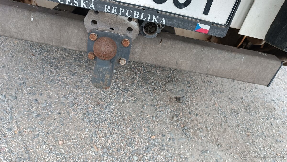 Iveco Daily 35C12 chladírenská skříň + čelo - 13