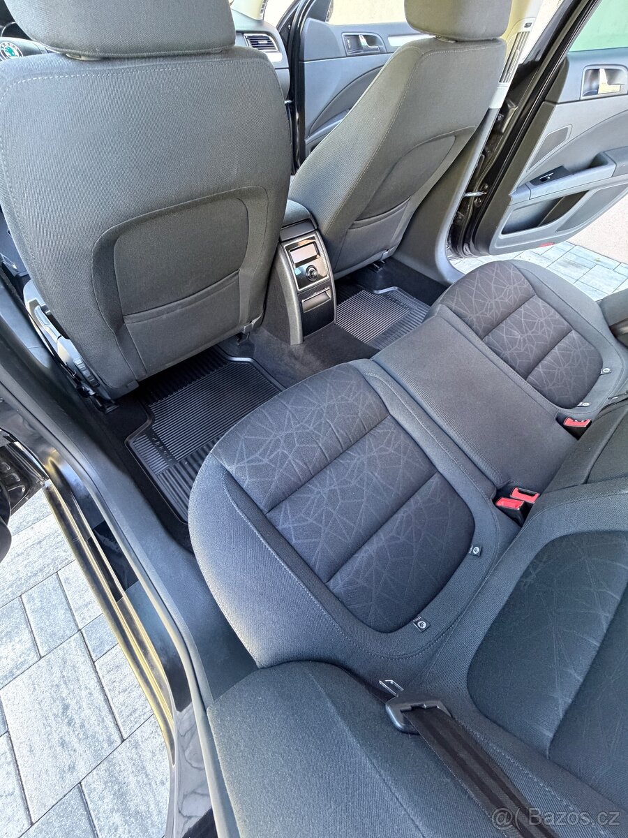 Škoda Superb 2 combi 4x4 - 13
