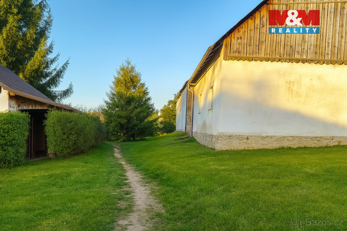 Prodej ideální 1/2 souboru pozemků ve Svijanském Újezdu - 13