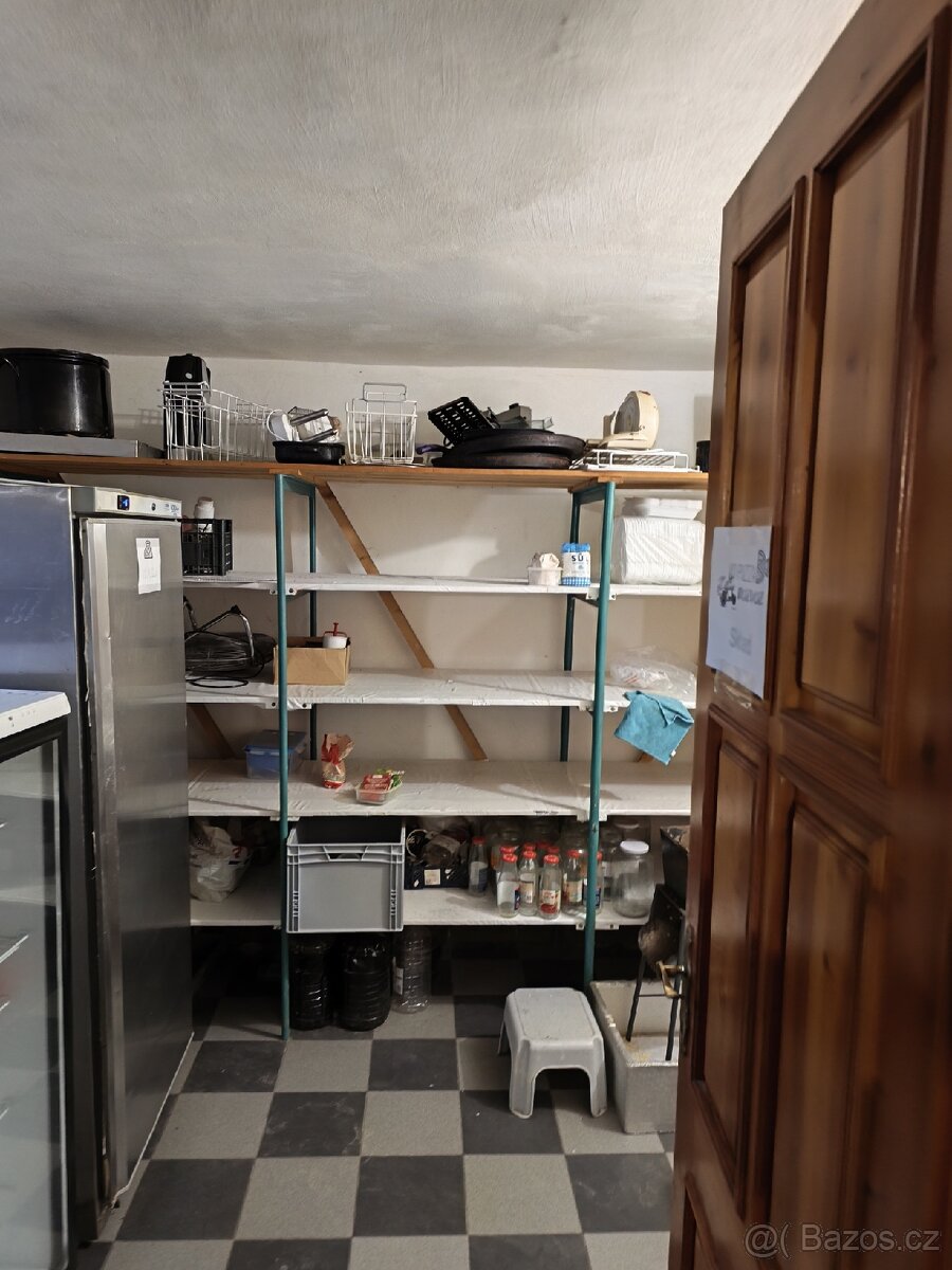 pronajmu hospodu babice u šternberka - 13