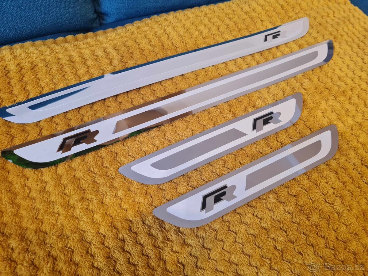 R-LINE prahové lišty VOLKSWAGEN - 13