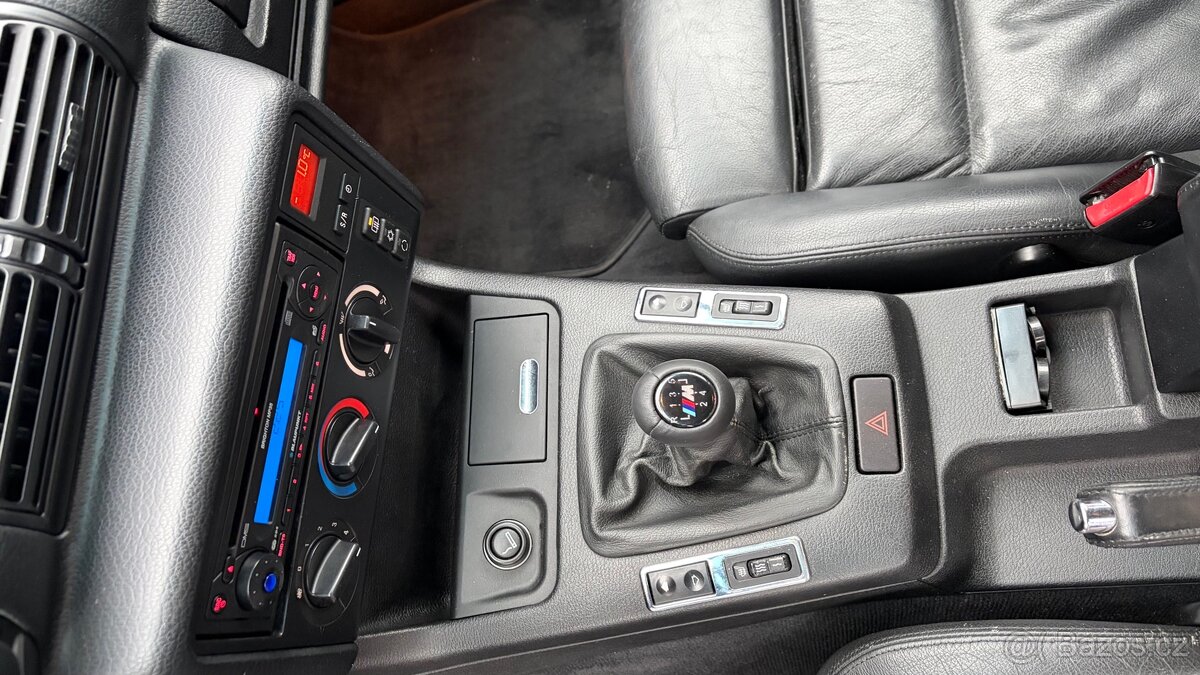 BMW 323ti compact - 13