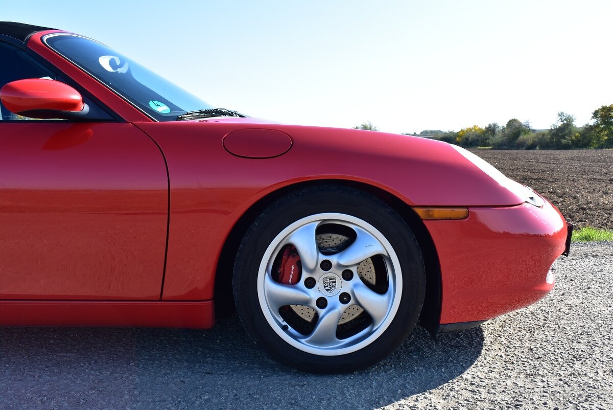 PORSCHE BOXSTER 986 3,2 S - SERVISKA,PŮVODNÍ STAV,1.MAJ - 13