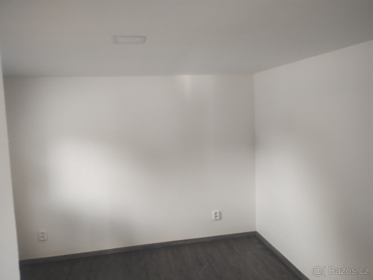 Celoroční mobilní dům 10x3m - 13