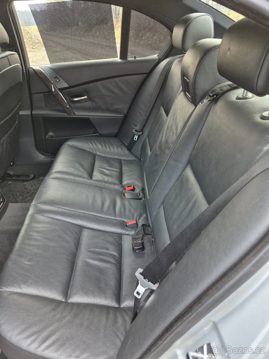 BMW 530xi E60 N52B30 - 13