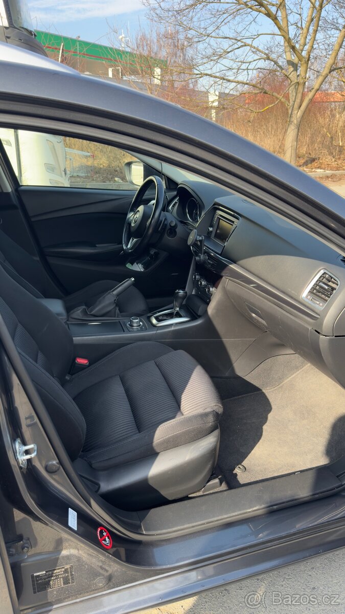 Mazda 6 - 13