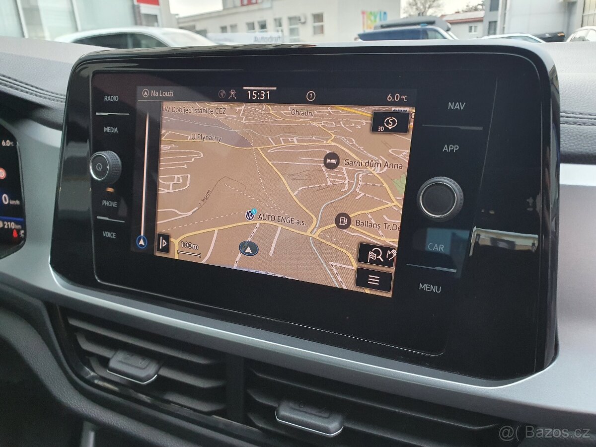 VW T-Roc 1.5 TSI 110kW DSG 74tkm Tažné - záruka Autodraft - 13