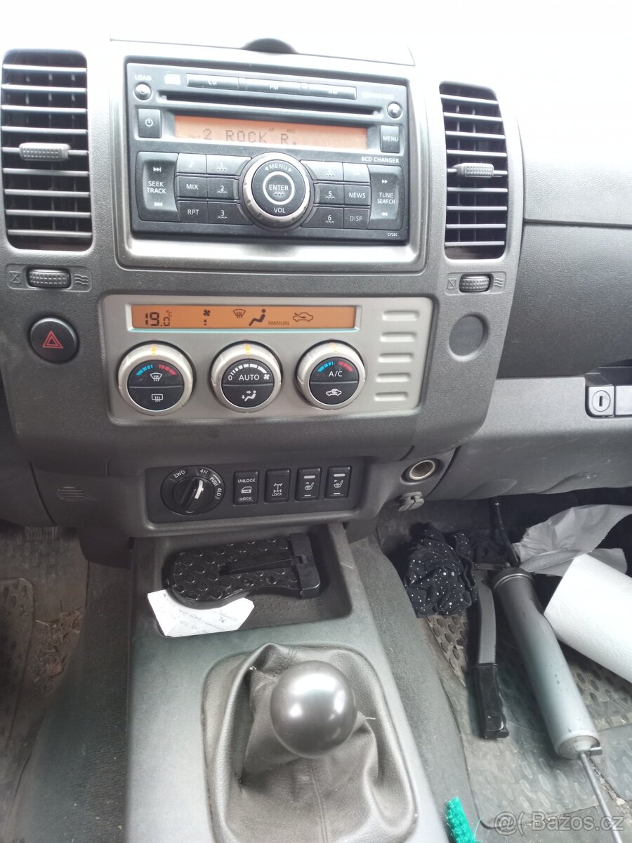 Nissan Navara D40 2,5 126kw. - 13