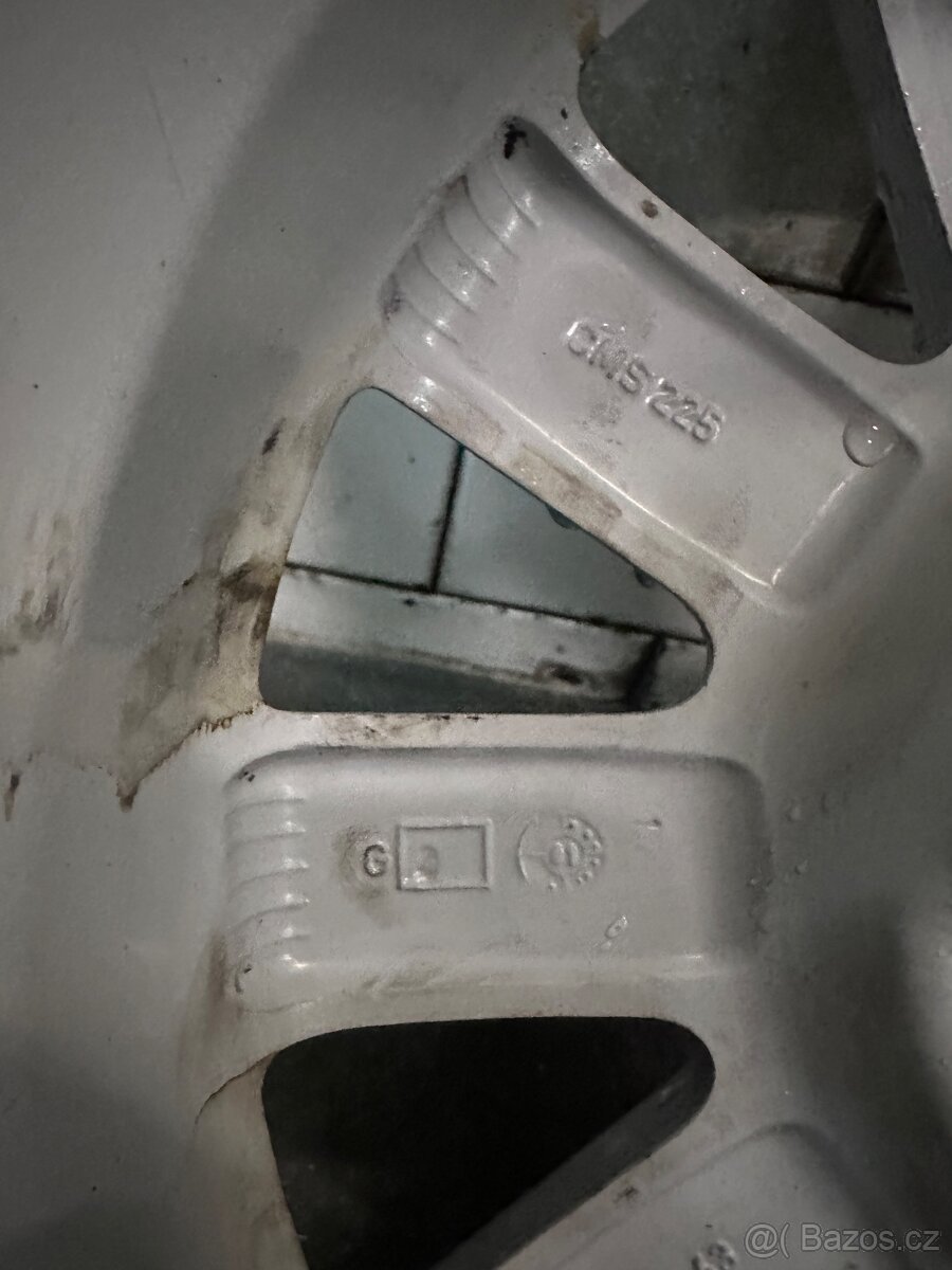 4x100 R15 6J ET43 Renault - 13