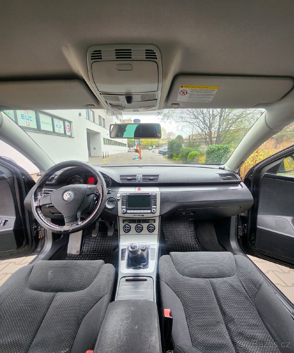 Volkswagen Passat 2.0TDI - 13