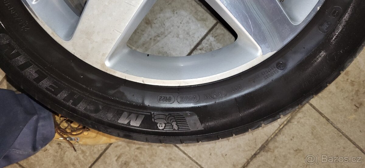 Alu Mercedes AMG r19 - 13