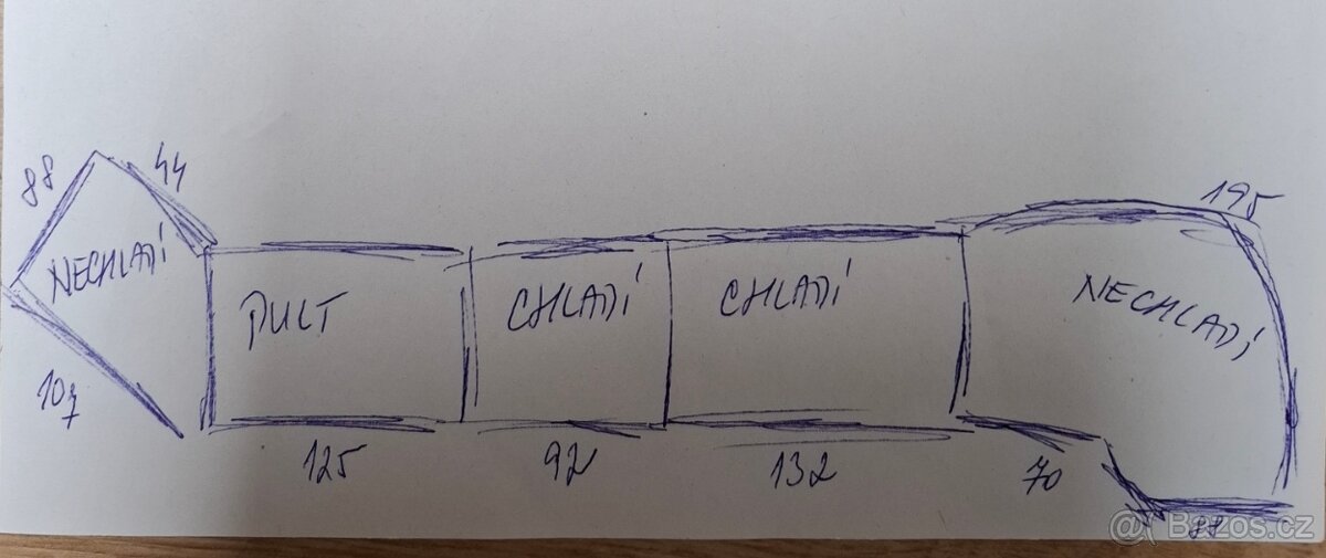PROSKLENÁ CHLADÍCÍ A NECHLADÍCÍ VITRÍNA - 13