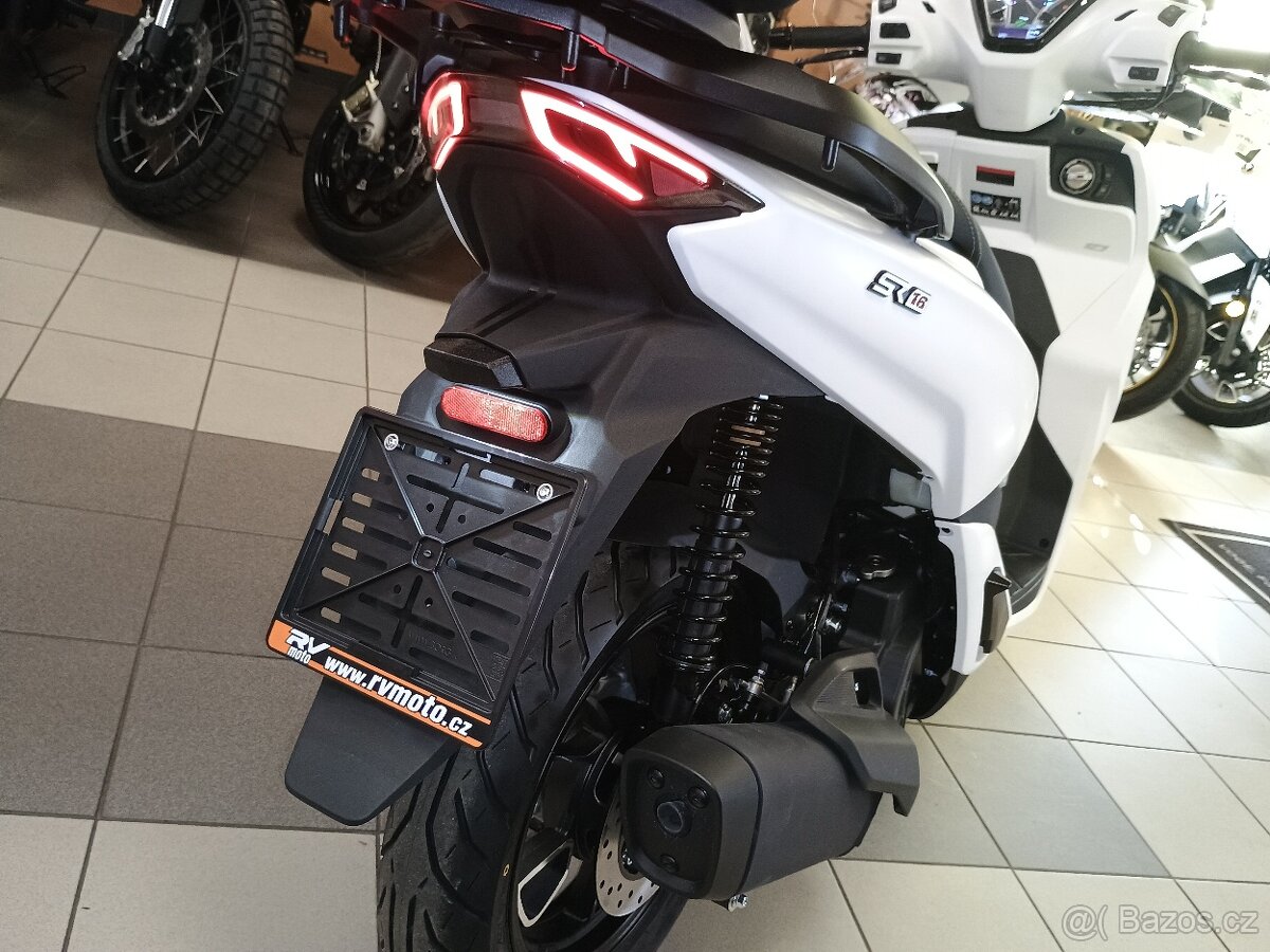 VOGE SR16 125i SLEVA -10000kč - 13