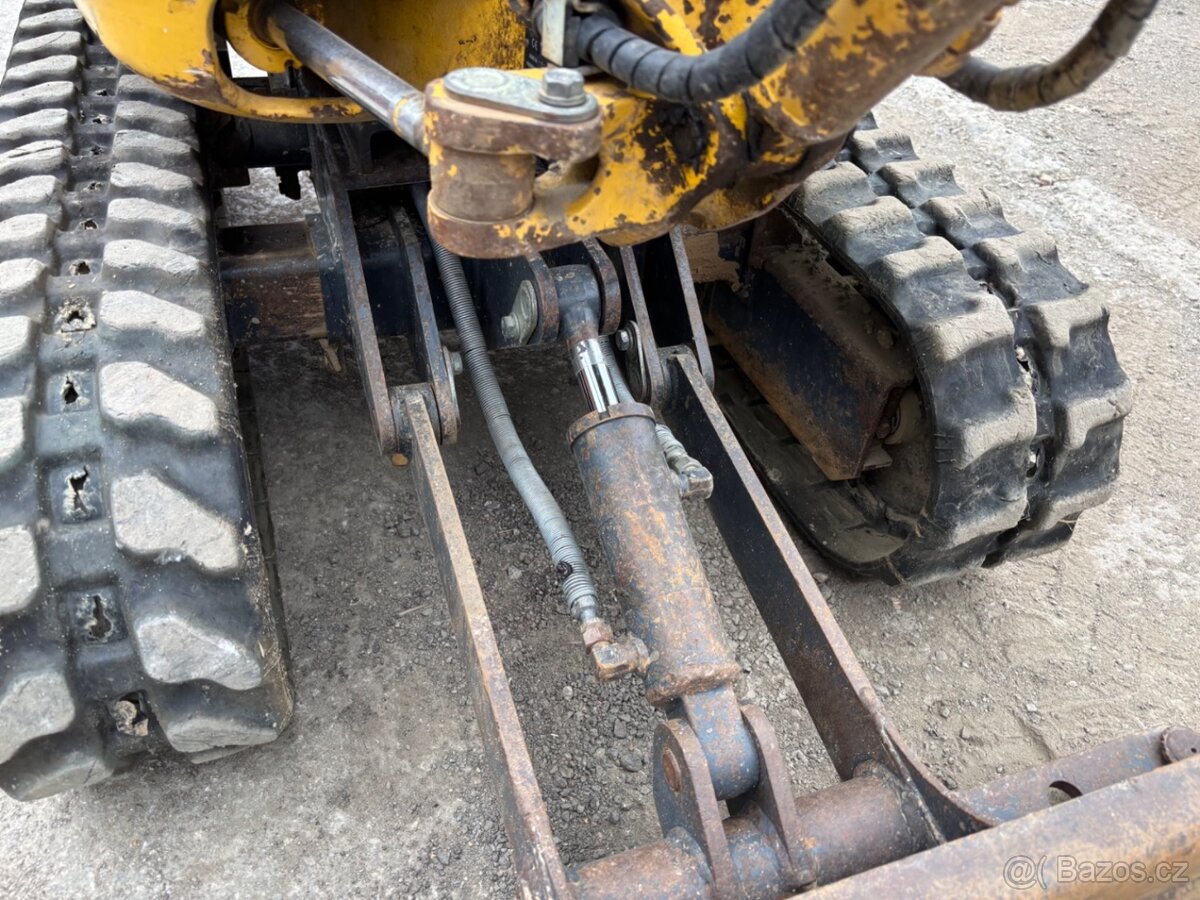 KOMATSU PC 09 - 1 - 13