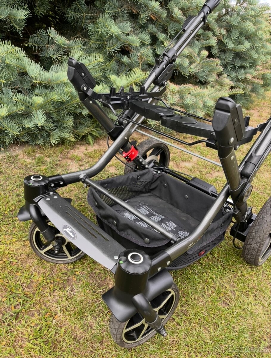 Kočárek Hartan - 13