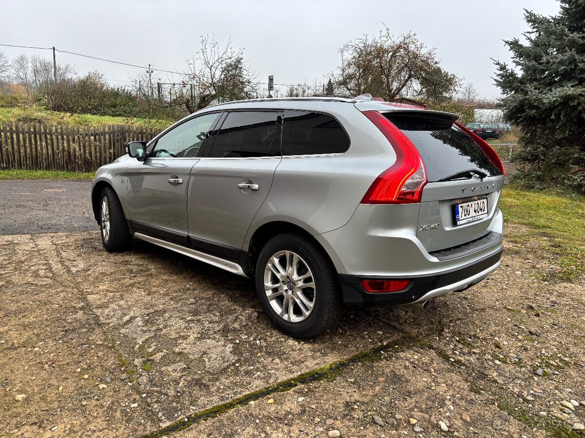 VOLVO XC60 D5 CZ - 13