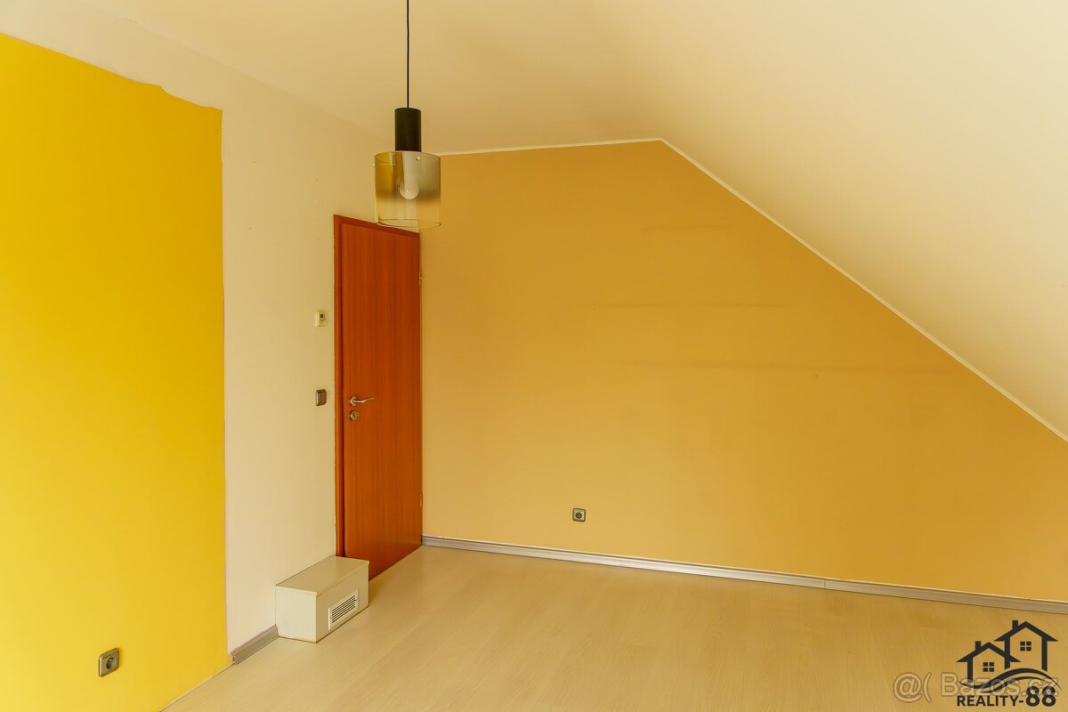 Prodej rodinný dům 5+kk, 150 m² - Karviná – Hranice - 13