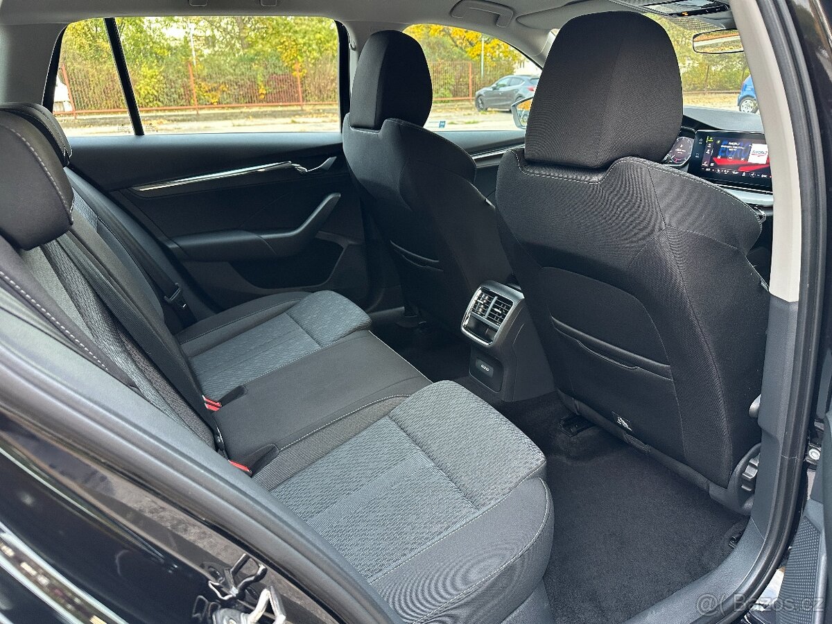 Škoda Octavia 2.0TDI 110 kW Style DSG, Matrix, 2024, ČR - 13