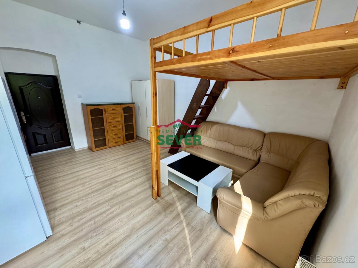 Prodej, vícegenerační dům, OV, Vejprty, ul. Husova - 13