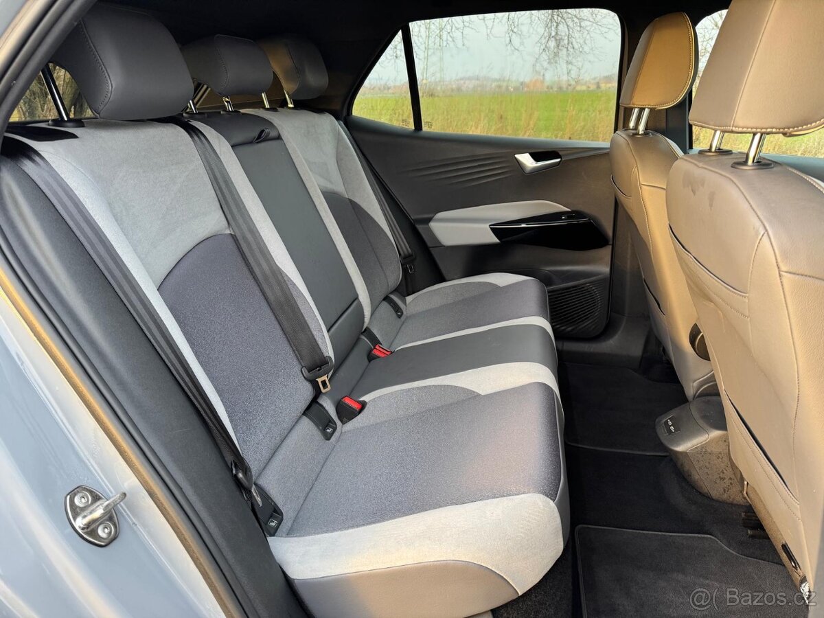 Volkswagen ID.3, 62kWh, SoH90%,KEYLESS,Matrix s DPH 417000,- - 13