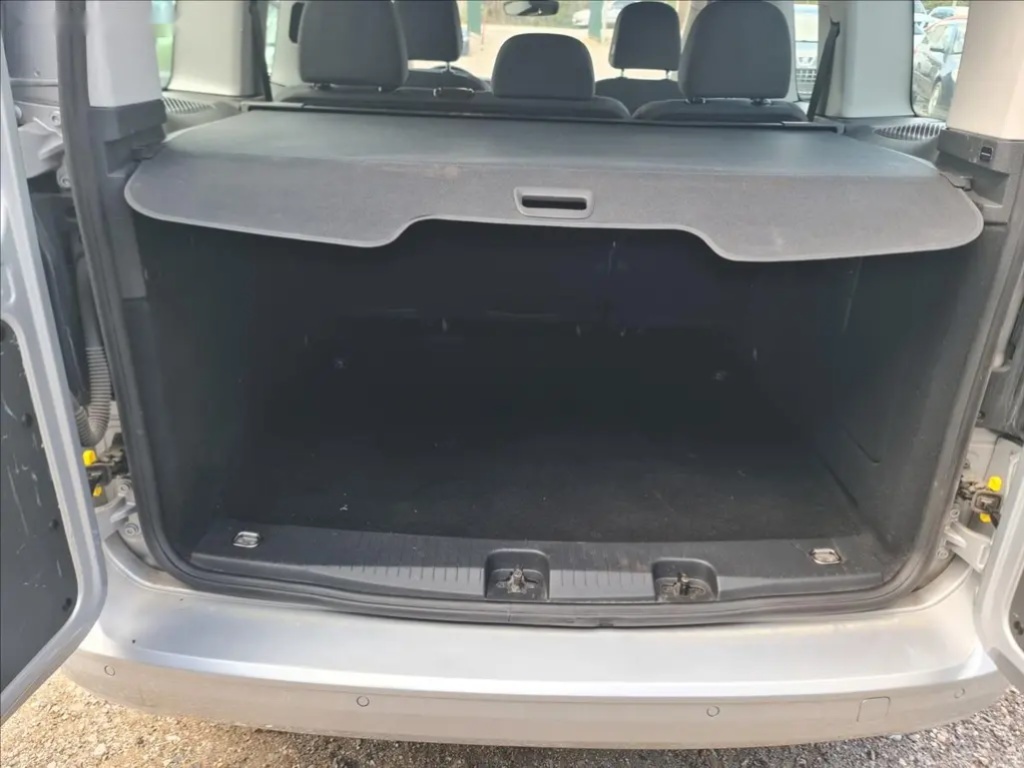 Volkswagen Caddy, 2,0 TDi LIFE - 13