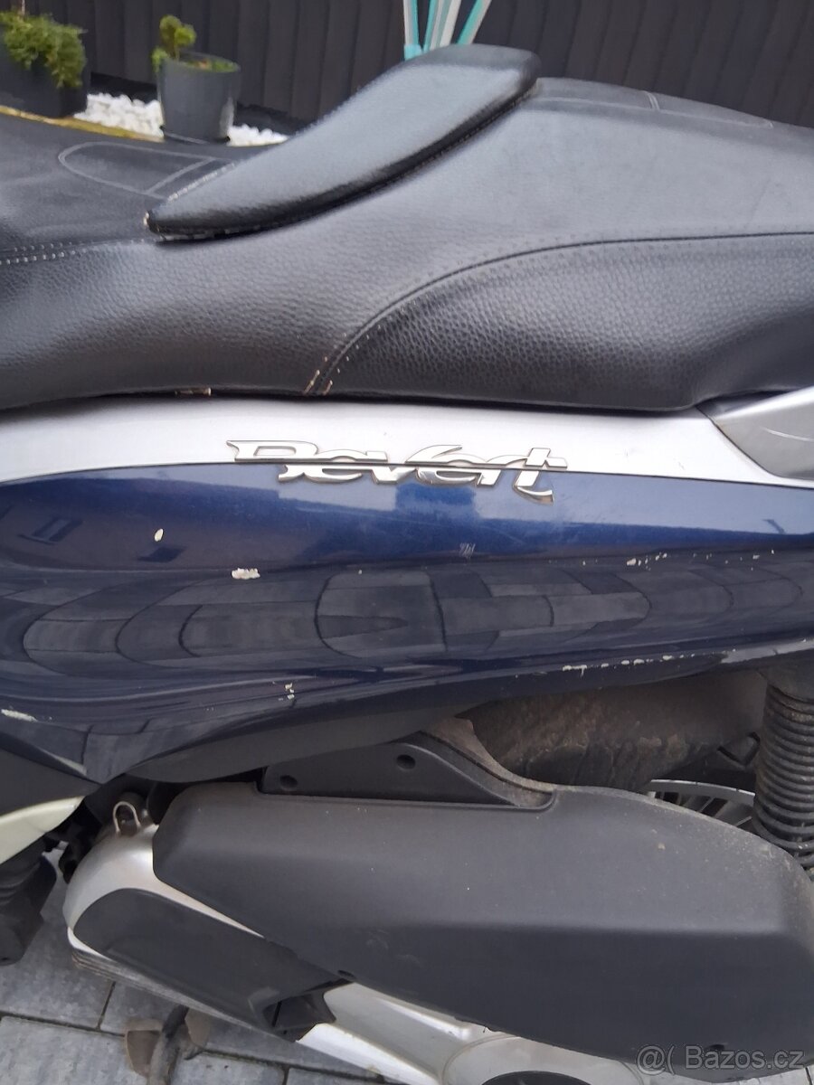 Piaggio Beverly 125 - 13