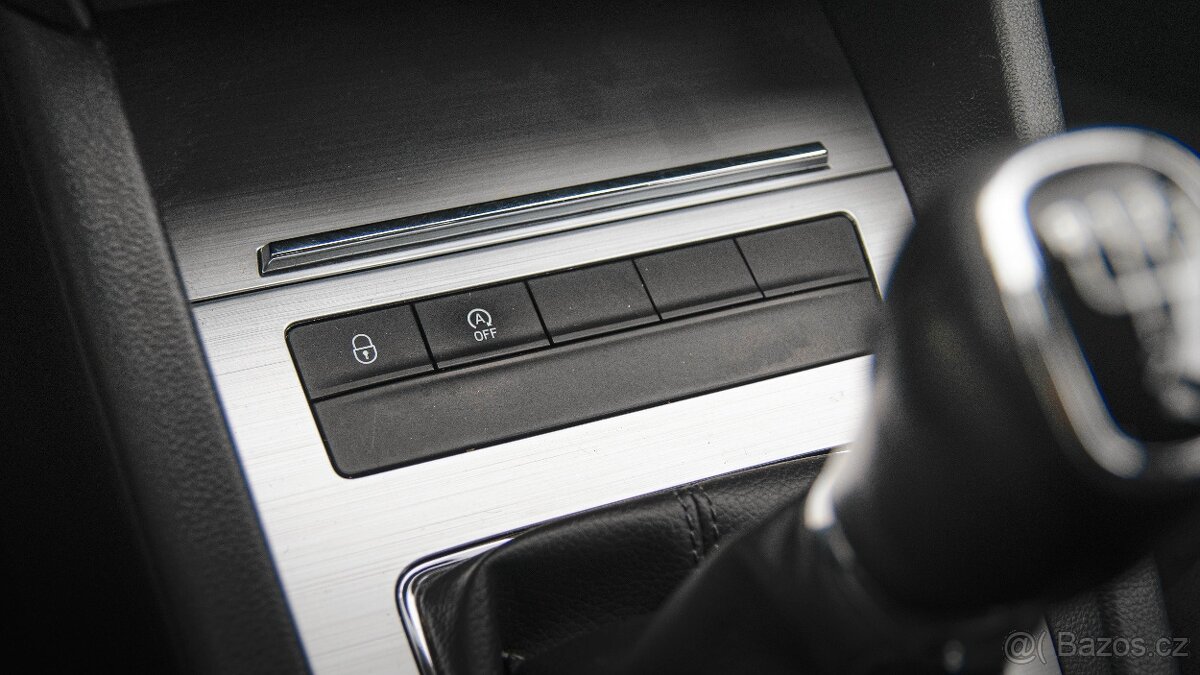 Škoda Octavia, Ambition 1,6/85kW ČR DPH - 13