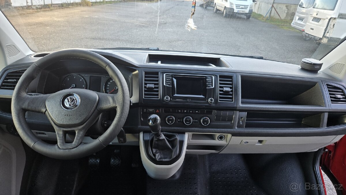 Prodám VW Transportér-Caravelle T6, 2.0 TDI - 13