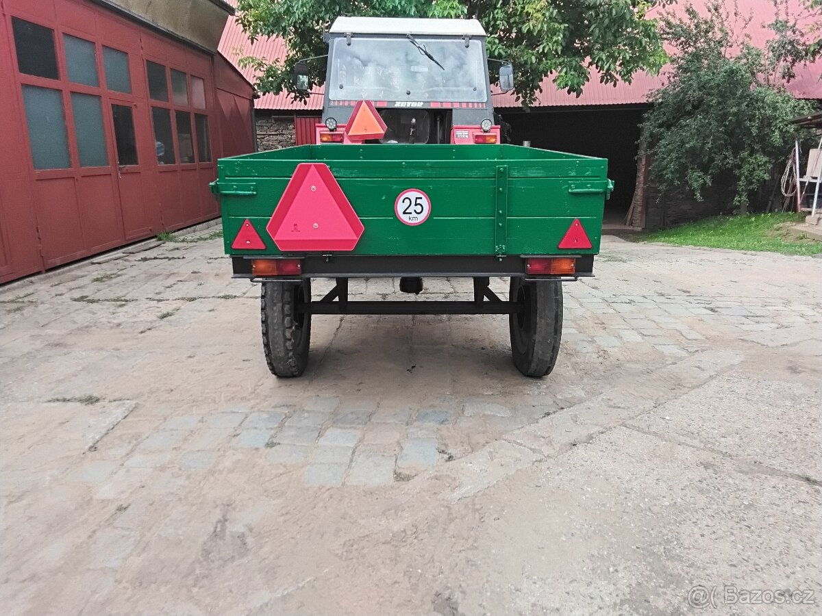 Sklápěcí kára za traktor - 13