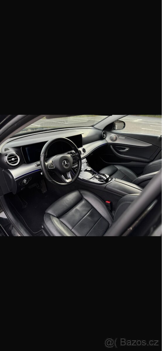 Prodám Mercedes e220d amg paket - 13