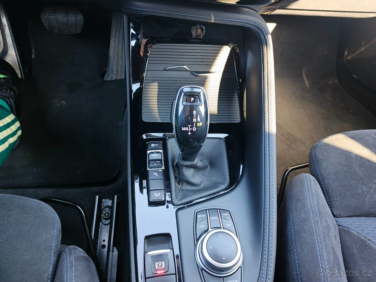 P: BMW X1 2.0 XDrive M-packet - 13