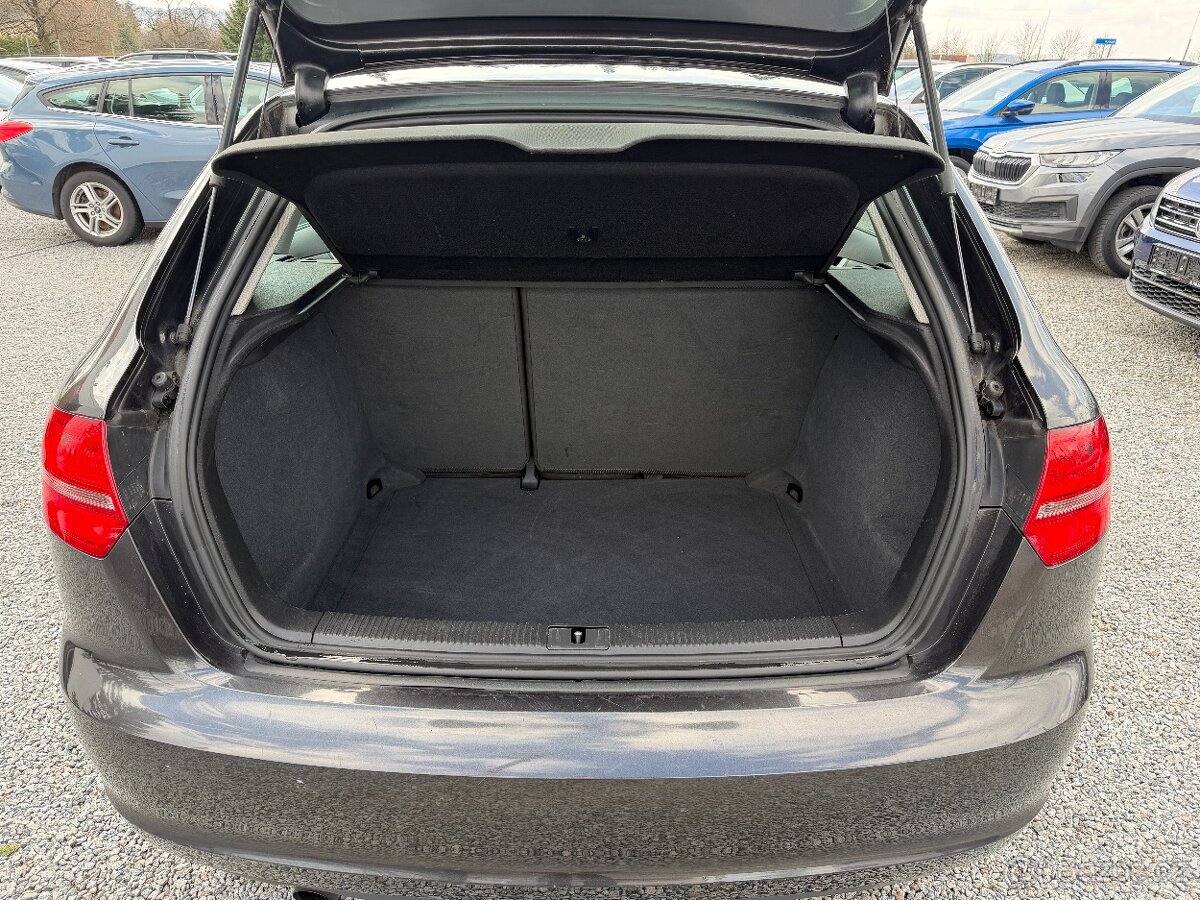 Audi A3 1,6 MPi 75 kw Sportback - 13