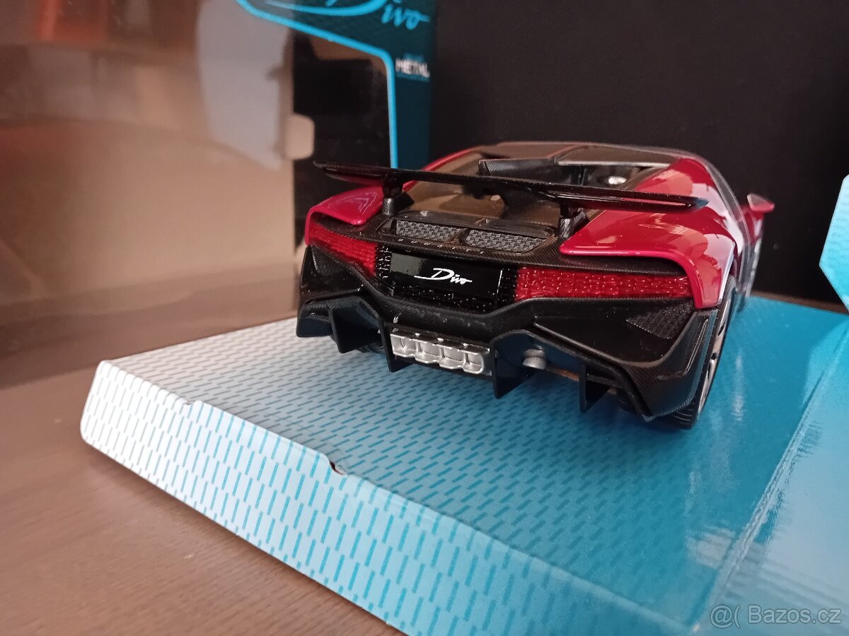 Lamborghini a Bugatti 1:18 Burago - 13
